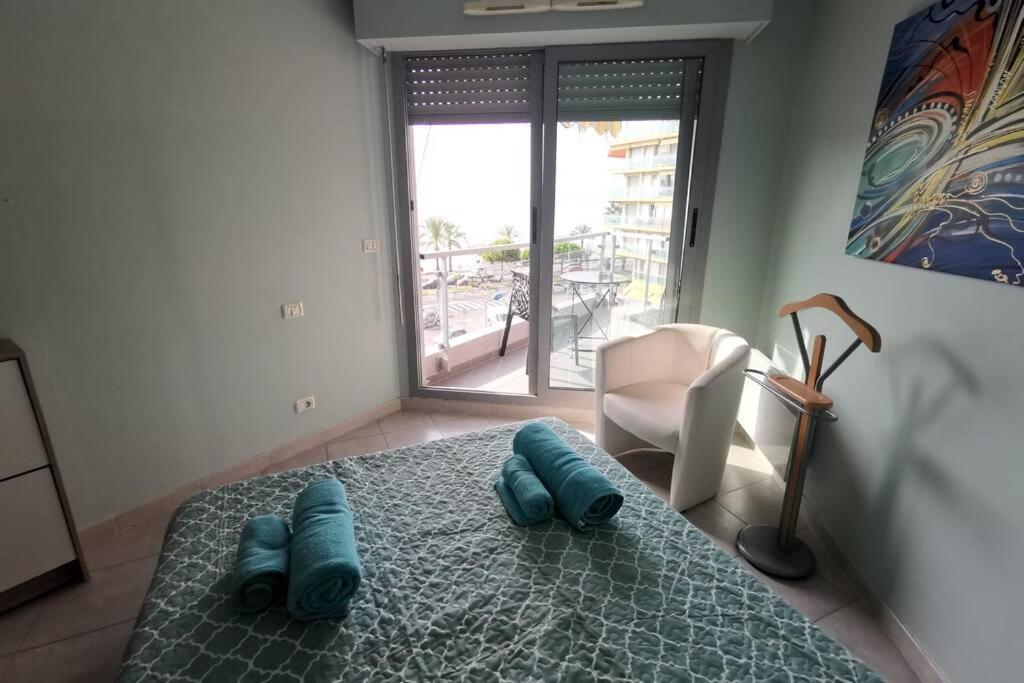 Appartement 6 Personnes Face A La Mer Кань-сюр-Мер Экстерьер фото